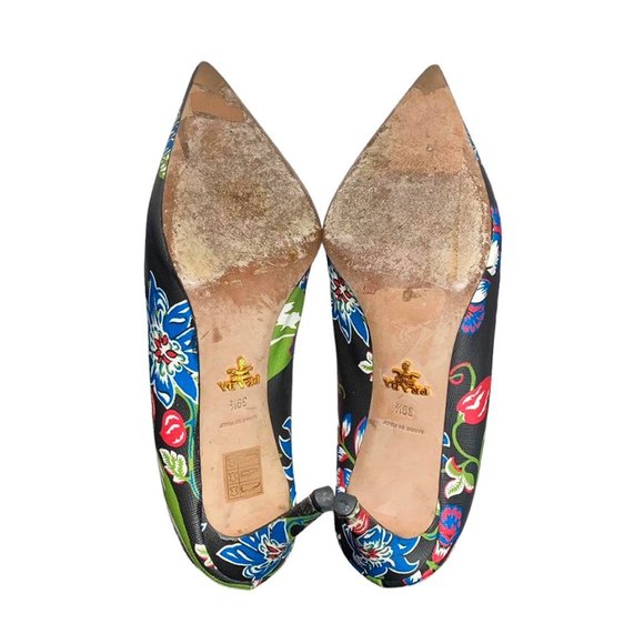 ^SOLD* PRADA Authentic Dark Floral Print Saffiano Leather Pumps - Picture 7 of 7